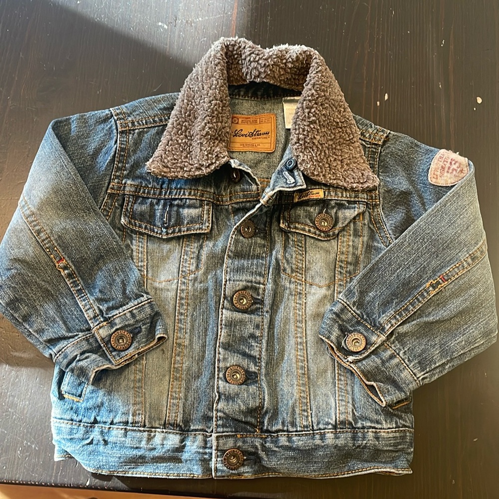 Levi’s Jean jacket with Sherpa collar